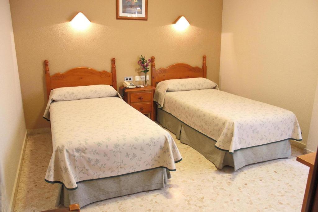 Hotel Abadi Cordoba Room photo