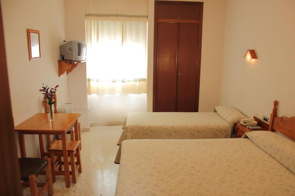 Hotel Abadi Cordoba Room photo